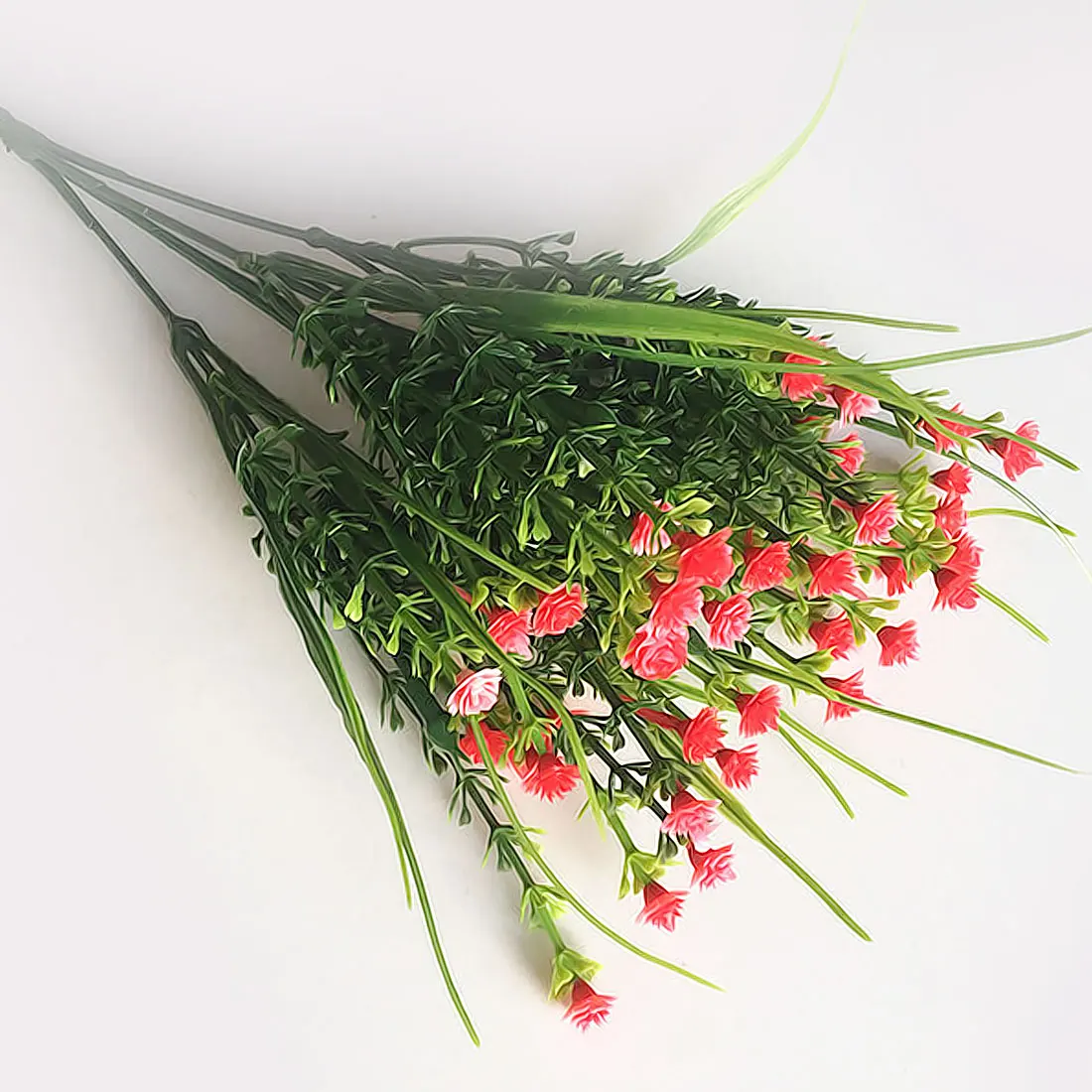 Шелковые 1 филиал Маленькие искусственные растения Трава поддельные Цветочные пластиковые цветы эвкалипта Для свадебное украшение для гостиницы Декор Стола - Цвет: Red 5