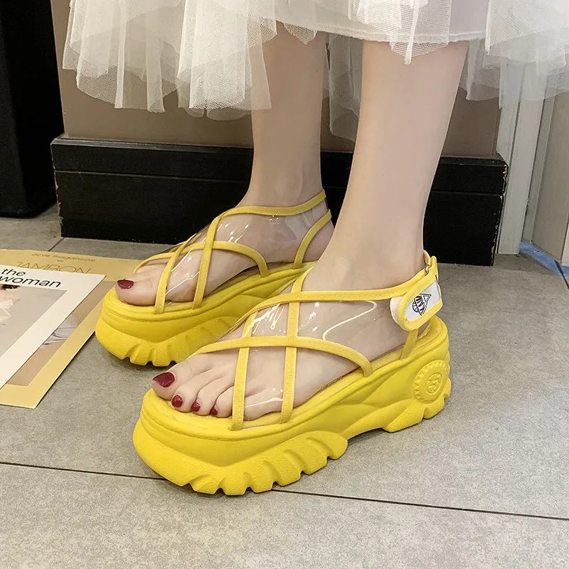 

Hot Fashion Platform Sandalias Shoes Ladies Yellow White Muffin Thick Bottom Transparent Pu Gladiator Rome Cross-Strap Sandals