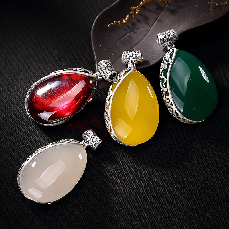 

Hollow Out The Plum Blossom Chalcedony Pomegranate Red Silver Restoring Ancient Ways Ms Long Sweater Chain Pendant