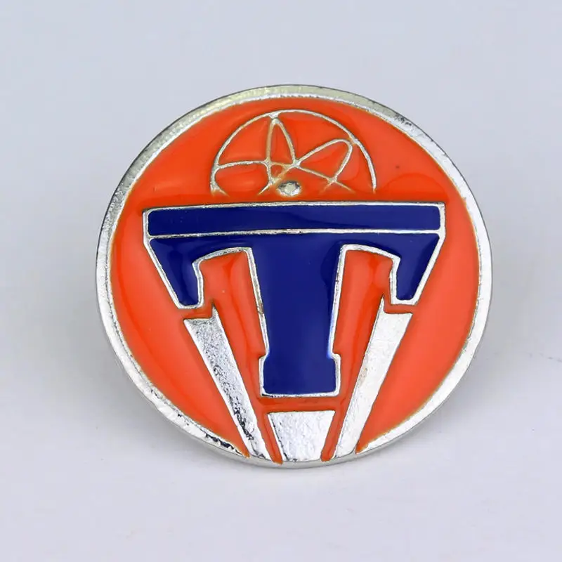 

Fashion Jewelry 2 Style Yellow Tomorrow Emblem Metal Badges Brooch Men Music Festival Button Pins Women Shirt Decoration Brooch