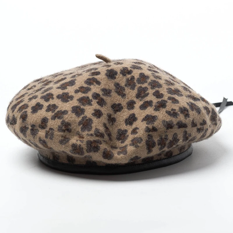 Шерсть фетр Leopard береты для женщин с кожаной теплая шапка для мода леопард берет женский капот шапки Boinas Para Mujer