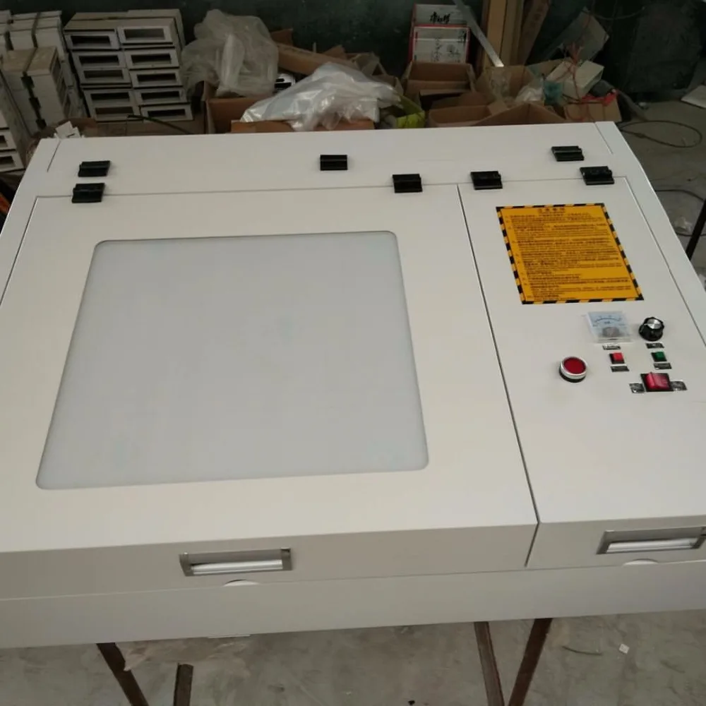 Лидер продаж! 50 W, 4040 лазерная гравировальная машина с хорошей ценой и высококачественной лазерной головкой