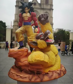 

[Funny] 34cm Scene version super saiyan Son Goku Golden ape monkey PVC Action figure Statue collection model adult gift