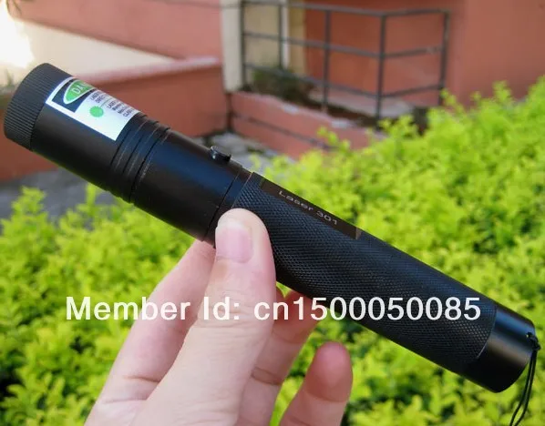 High power Military 500W 500000m Green Laser pointers Flashlight Lazer light Burning Match Burn Cigarettes Astronomy Hunting |