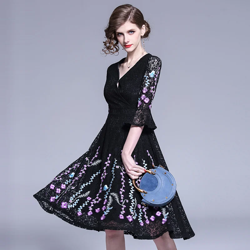 

2019 spring Summer fashion women's clothing flare three-quarter sleeves dresses flowers embroidery v-neck vintage dresses female