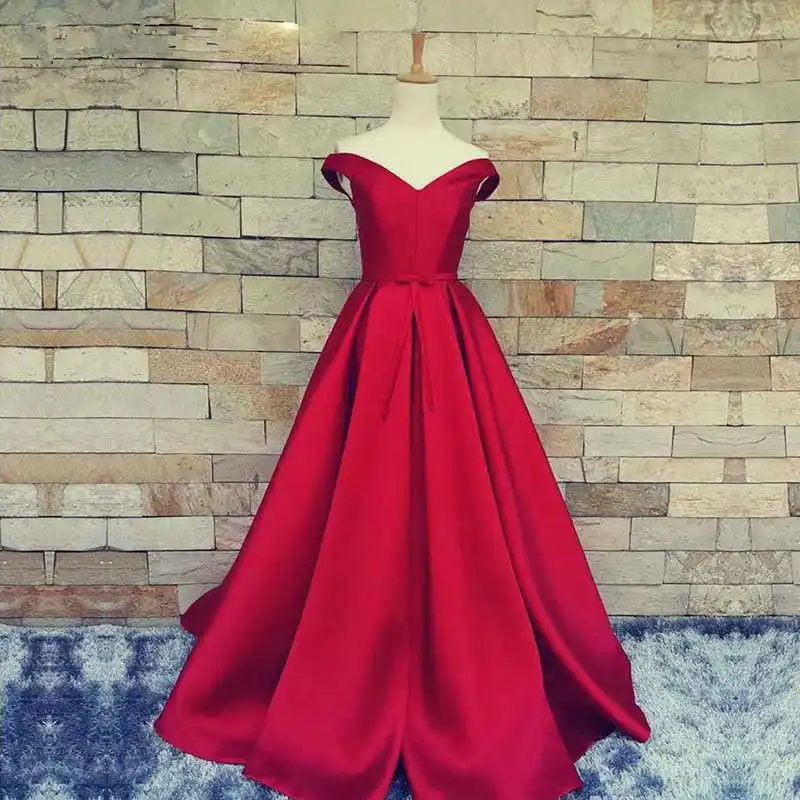 red carpet themed prom dresses