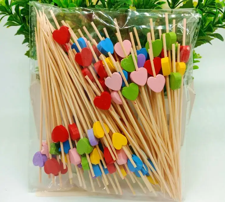 

100Pcs/Lot 12cm Bamboo Pink Red Heart Food Fruit Fork Sticks Buffet Cupcake Toppers Cocktail Wedding Festive Party Decoration