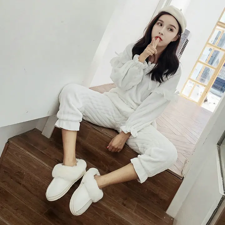 New Style Antiskid Eva Sole Ladies Winter Slippers Women Soft Winter Slides Safety Classic Fur Fluffy Leather Slippers (29)