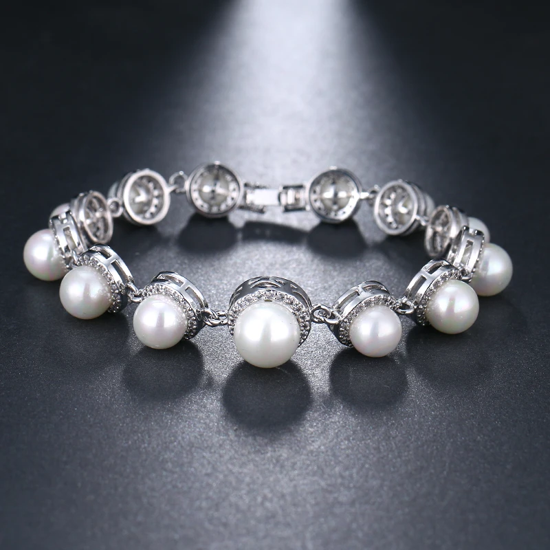 

2017 NoEnName_Null New simulated pearl bracelet and Cz beads for women's bracelets fashion silver wedding jewelry