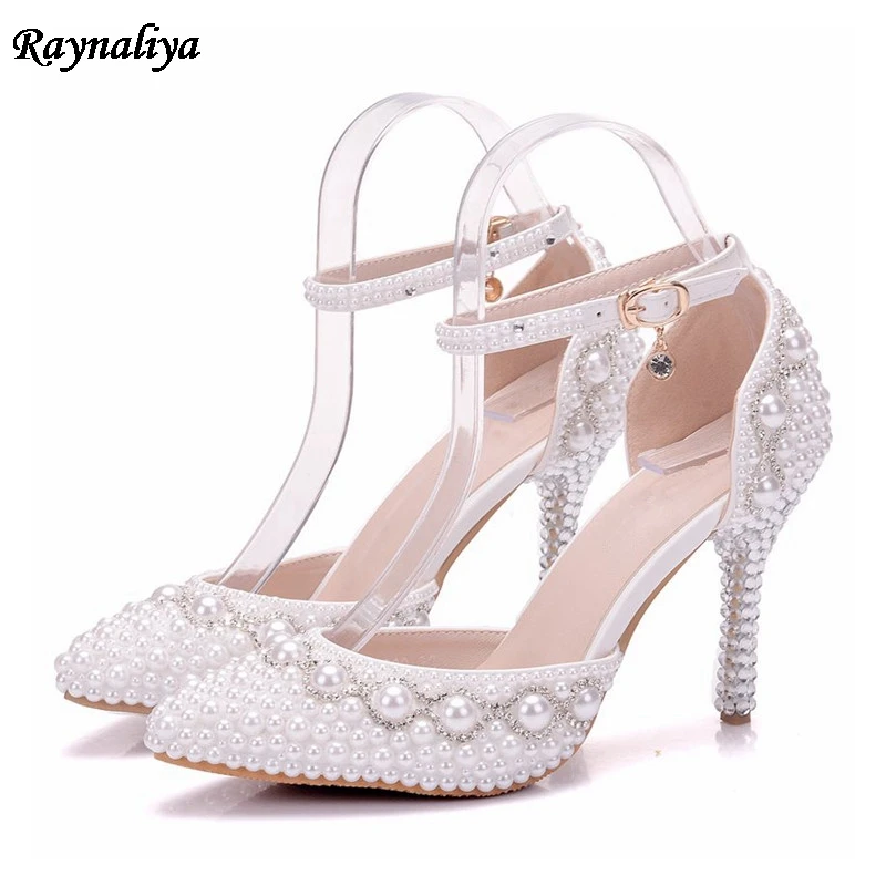 

2018 Summer White Pearl Diamond Bride Shoes High Heels Ankle Strap Shoes Female Sandals Stage Sweet Wedding Shoes XY-B0083