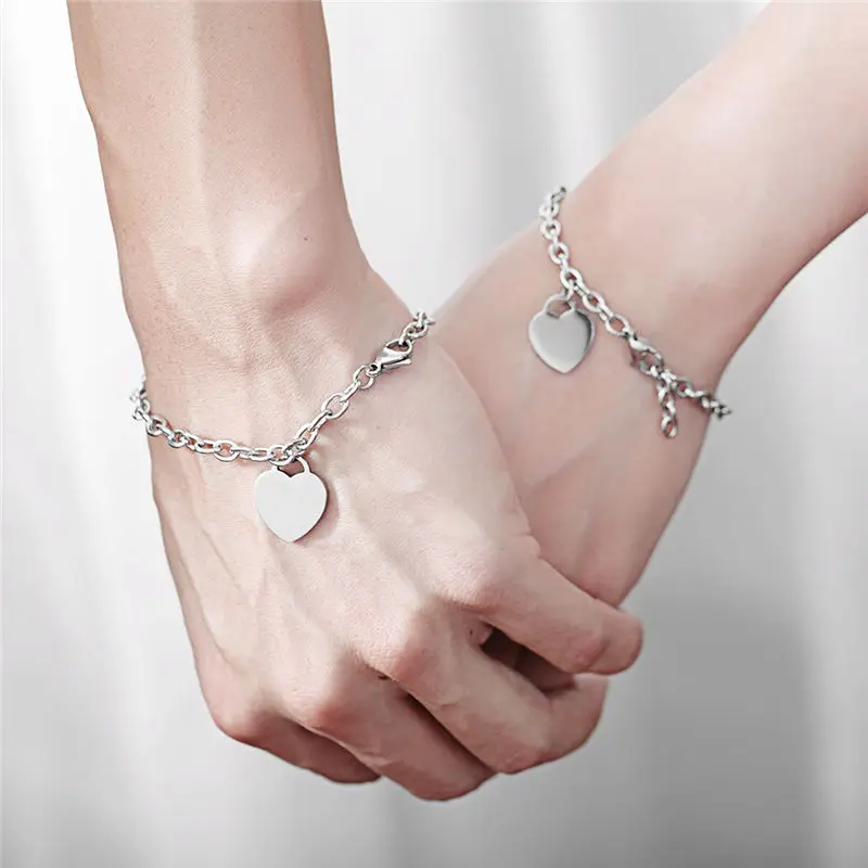 V.YA Personalized Heart Couple Bracelets for Women Men DIY Engraved Name Stainless Steel Chain Link Bracelets Jewelry Dropship V.YA Personalized Heart Couple Bracelets for Women Men DIY Engraved Name Stainless Steel Chain Link Bracelets Jewelry Dropship