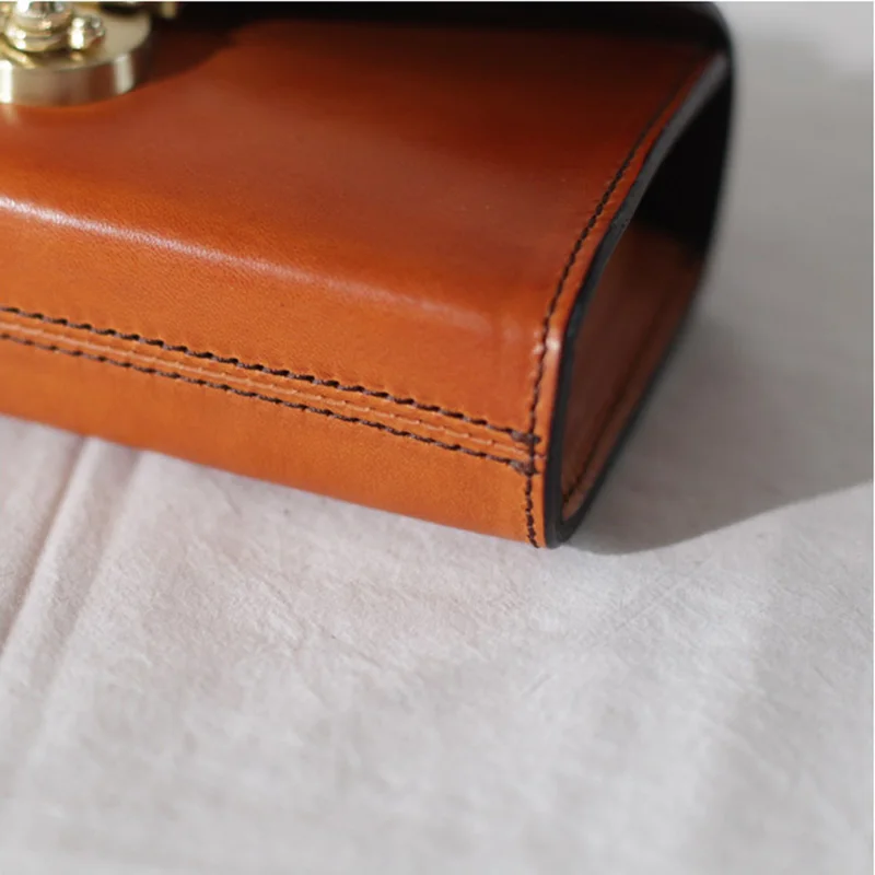 AETOO Small square bag, single shoulder crossbody bag, new female bag, textured handbag