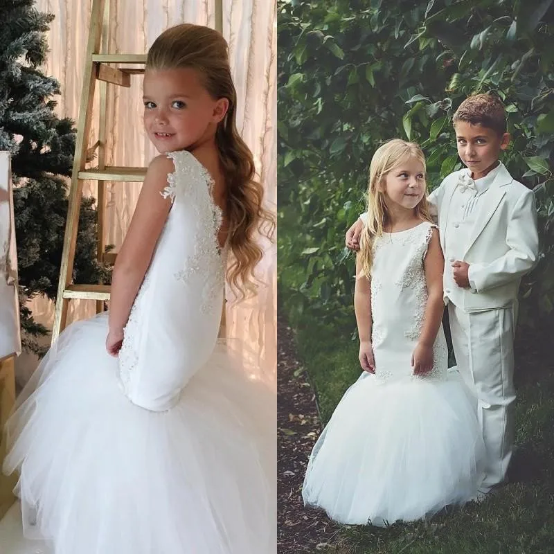 country-wedding-white-mermaid-flower-girls-dresses-tulle-ball-gown-train-lace-applique-beads-little-girls-pageant-dress-holy-communion-dress (4)_