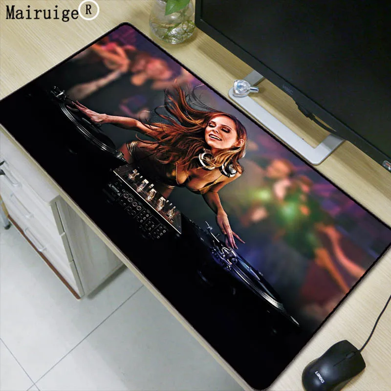 

Mairuige DJ Party Sexy Girls Rubber Gaming Lock Edge mousepad Desk Mat Large Mouse pad Laptop PC Computer muismat For LOL DOTA
