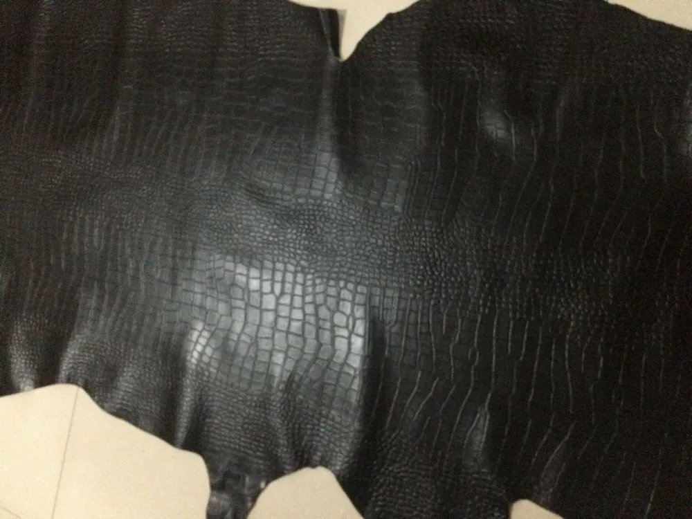 Натуральная черная яловая кожа для сумки, 1 мм