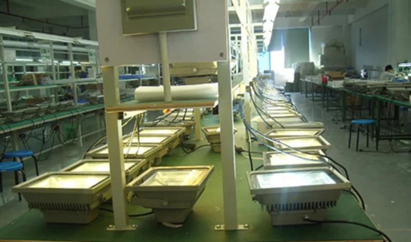 LED SENSOR FLOOD LIGHTS 8