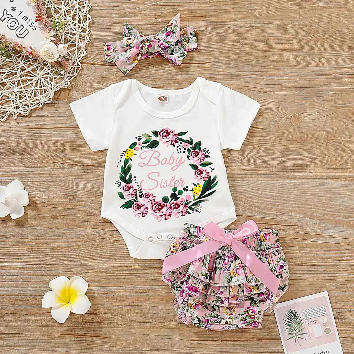 

Watermelon Printed Red Suspender Clothes Printed Cute T-shirt Short Sleeve Baby Clothing Baby's Sets Newborn Baby Girls