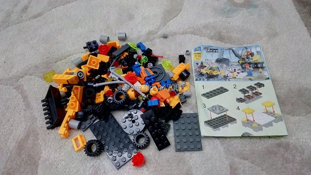 High-QUALITY-Original-City-Construction-Excavator-Building-Blocks-Bricks-Toys-Brinquedos-Forge-World-Compatible-with-lego (3).jpg