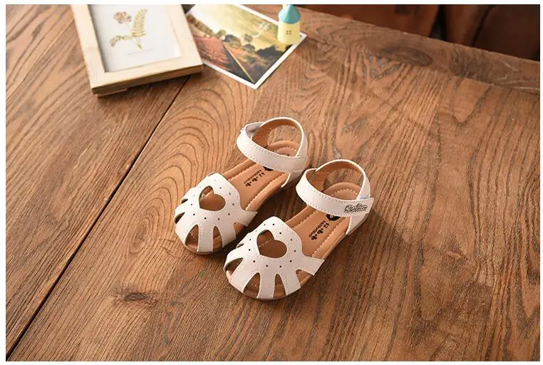 kids sandals (109)