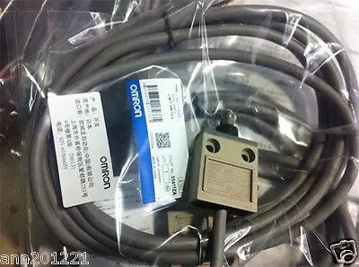 

DHL/EMS 2 LOTS 1PC New IN BOX OMRON Limit Switch D4C-1232-A2