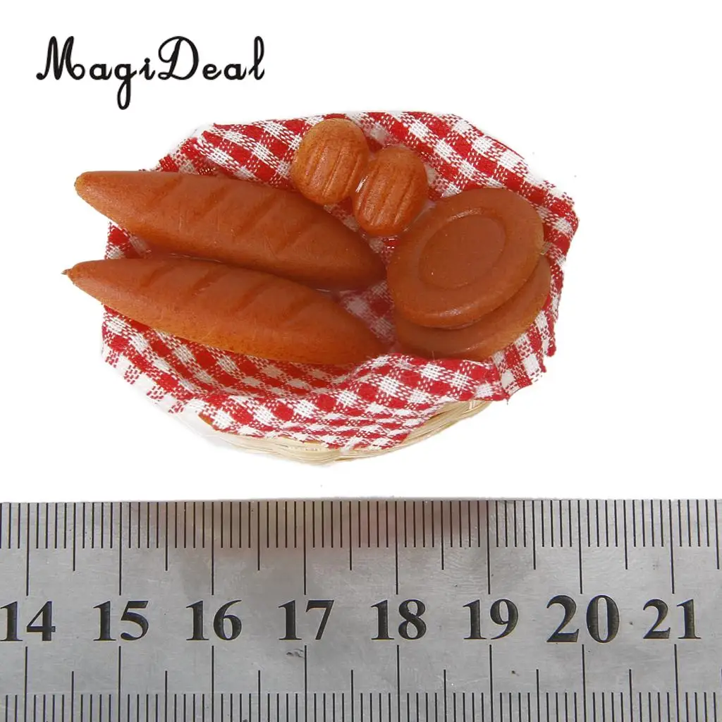 MagiDeal 1Pc Miniature Food Bread Toast with Basket Dollhouse Dining Room Bakery Pastry Kitchen Acc Pretend Play Toy