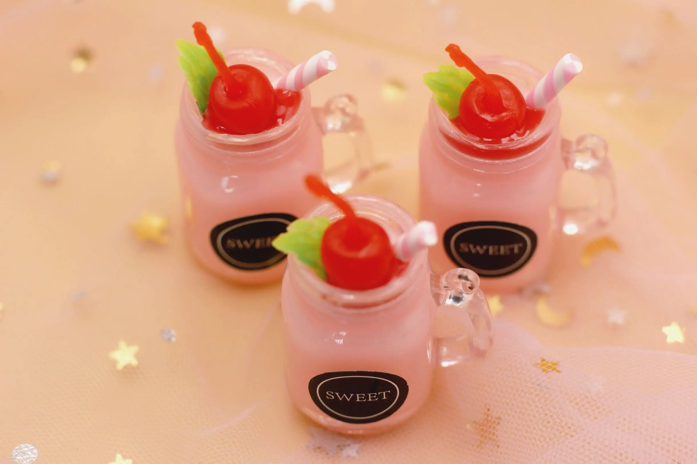 2 шт./лот 1:6 миниатюрный кукольный домик мини десерт розовый напиток для blyth 1/3 1/4 1/6 bjd кукольный домик Декор Аксессуары фото реквизит игрушки - Цвет: pink