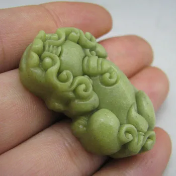 

Natural noctilucent stone ferret pendant original stone ferret pendant.