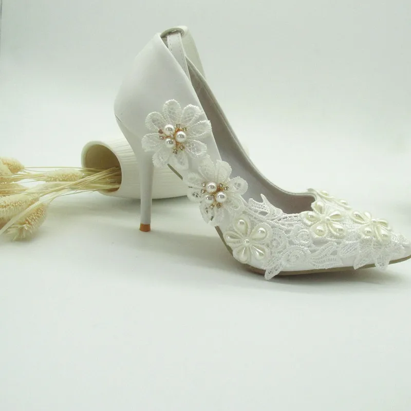 На высоком каблуке острые носки Женские свадебные туфли ручной работы кружево цветы 9 см тонкие каблуки невесты свадебные вечерние