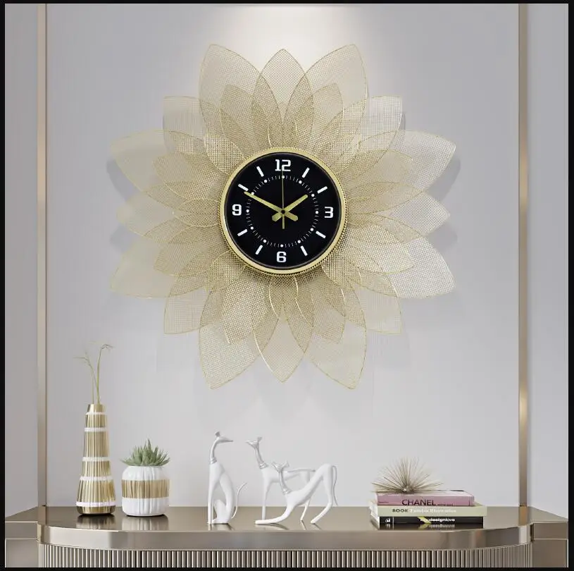 

Modern Wrought Iron Light Luxury Sun Flower Decorative Clock Wall Hanging Decoration Home Livingroom Wall Mural Ornaments Craft