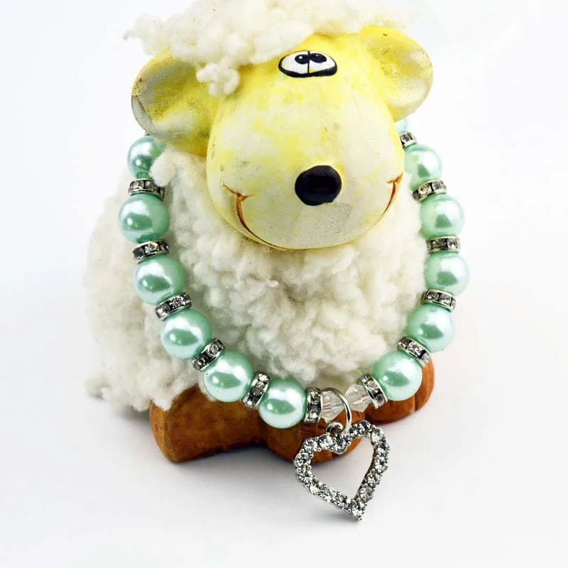Fashion Pearl Pet Necklace for Dogs Cats Loving Heart Pendant Chihuahua Yorkie Dog Necklace Pet Accessories Puppy Dog Products6