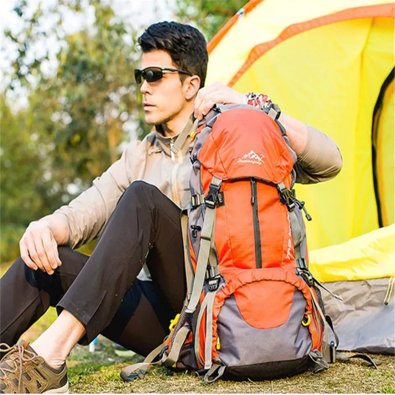 

50L Outdoor Outdoor Hiking Mountaineering Backpack Tote Beach Travel Luggage Large size outdoor bags for men or women A30