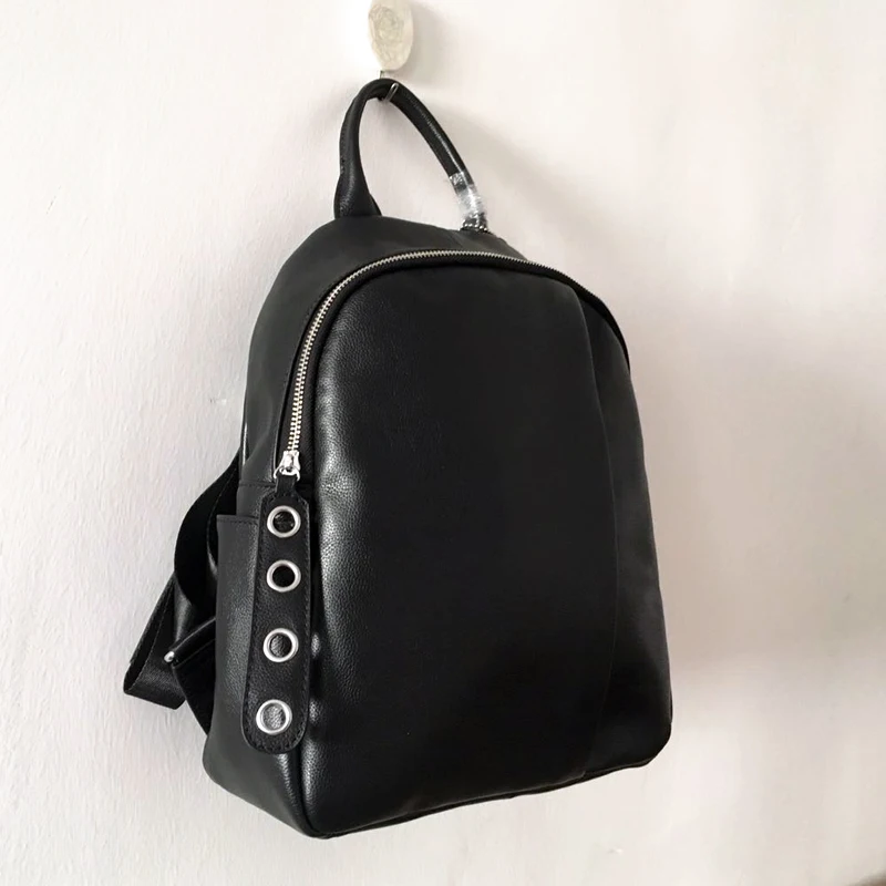 2017 Winter All-match Women Backpack Real Leather High Quality Ladies Pretty Style  School Bag Solid Color Large Travel Bag 2
