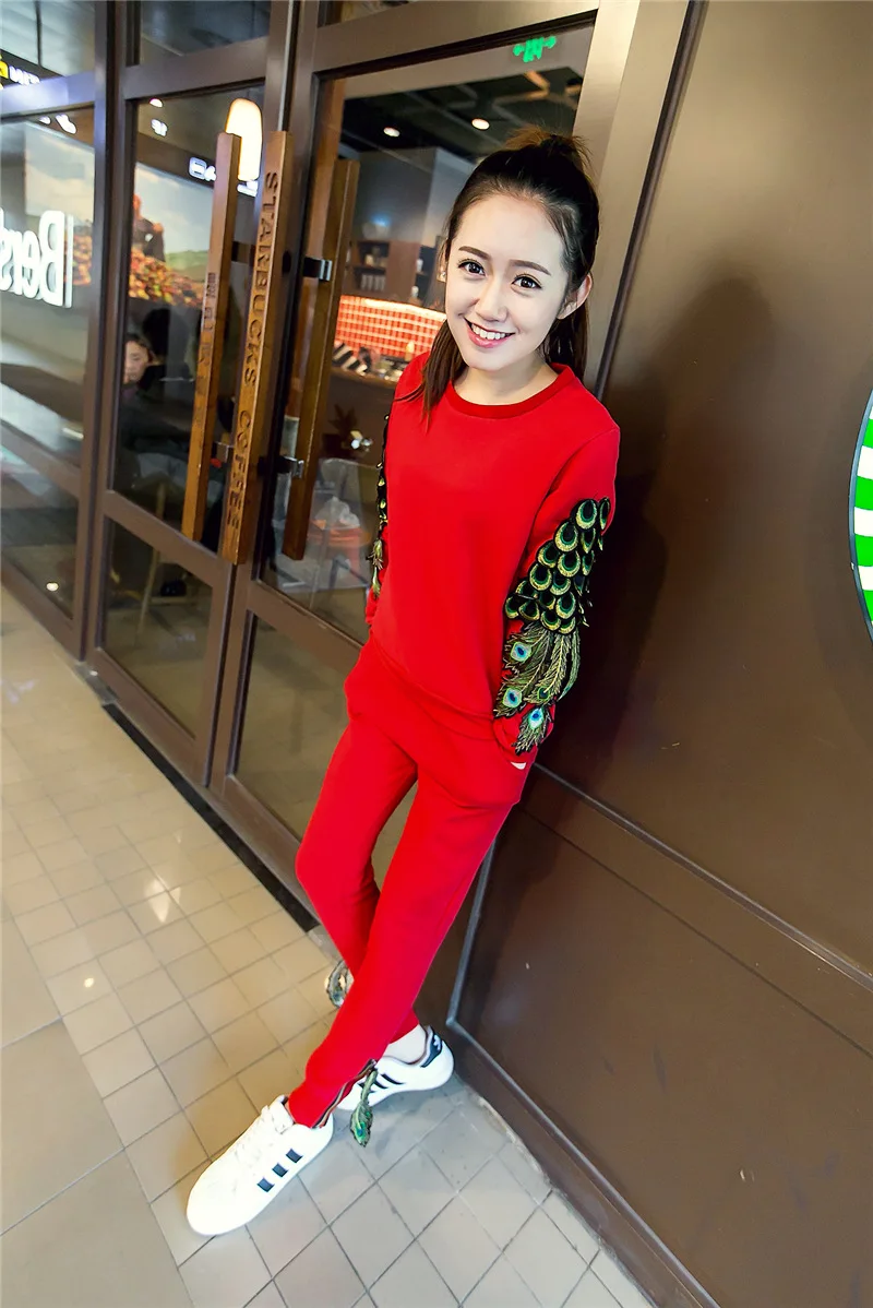 Комплект из двух предметов, женская спортивная одежда, костюм павлина, бренд, весна-осень, вышивка, топ и штаны, наборы, женские брюки, костюм - Цвет: Красный