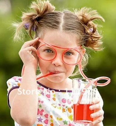 8 Pieces Drinking Straw Eyeglasses Plastic Silly Straw Eyeglasses DIY Drinking Straw Glasses in Cute Heart Crazy Fun Loop Straws Eyeglasses for Annual Meeting Parties Birthday 4 Colors