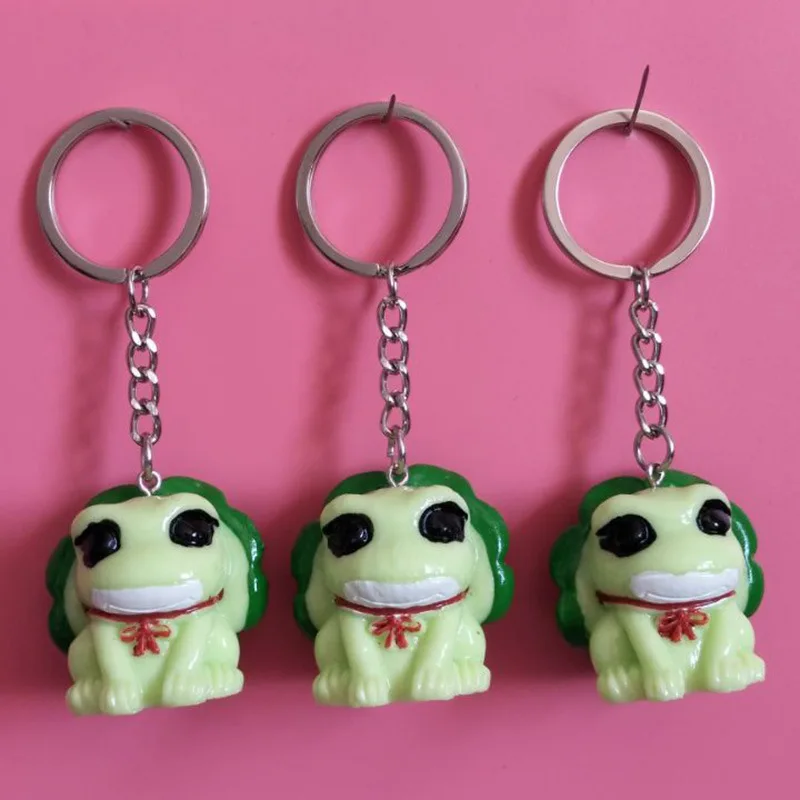 

2019 New 1pcs random color send cute simulation frog doll key ring pendant couple car key ring pendant small gift wholesale