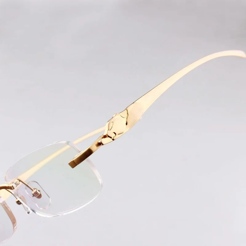 apparel and accessories brands