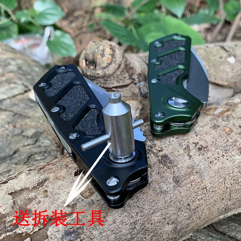2019 New tactical pocket folding knife aerometal handle D2 blade camping fishing folding knife hunting manual EDC portable tools