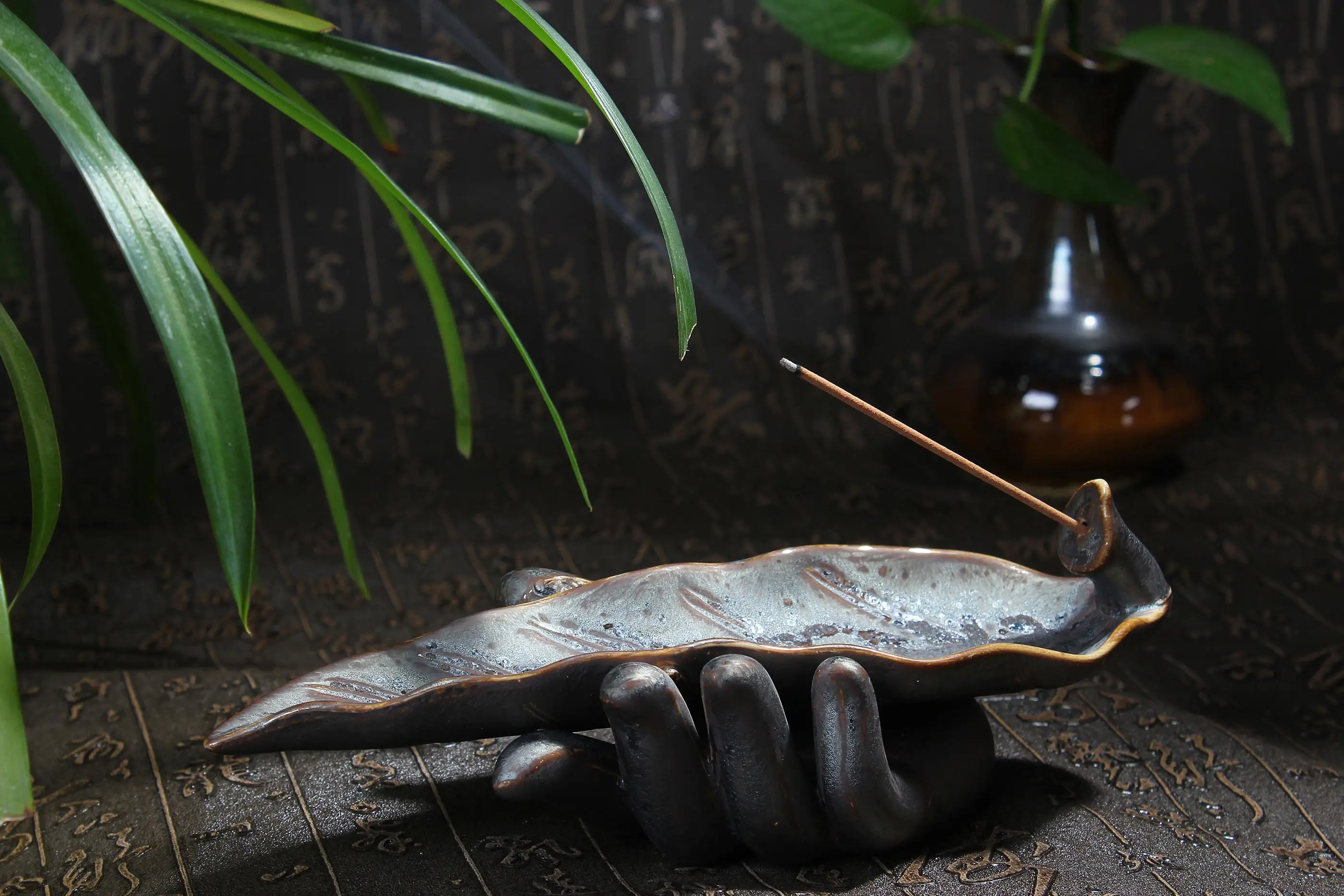 Retro ceramic Bergamot Lotus leaf incense stick holder antique incense