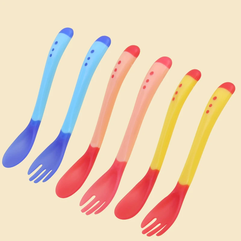

Hot sael 2pcs/set Baby Feeding Temperature Sensing Soup Spoon Temperature Color Change Spoon Baby Medicine Fork Spoon