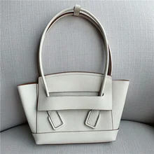 Handbags Women Bags Designer The New Catfish Shoulder Underarm Wing Bag Genuine Leather Bag