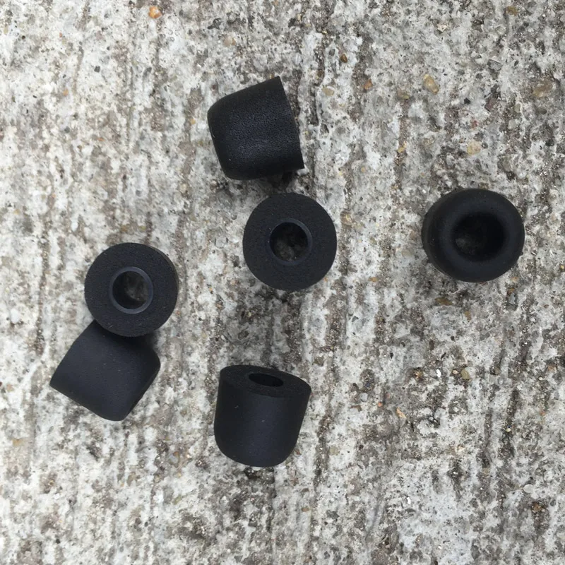 000
