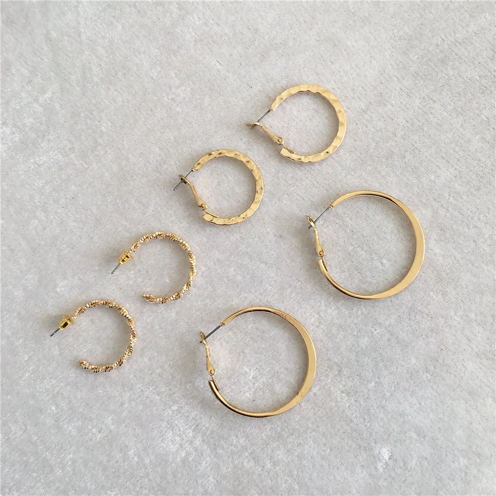 

FASHION JEWELRY GOLD COLOR PLATING TWIST HAMMERED FLAT THREE PAIR HOOP EARRINGS SET
