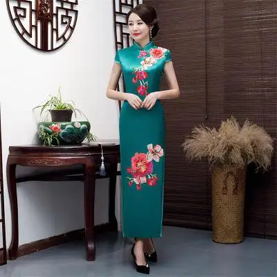 Весеннее Новое винтажное китайское традиционное женское атласное Cheongsam сексуальное длинное тонкое платье QIpao для свадебной вечеринки плюс размер 4XL 5XL - Цвет: Зеленый