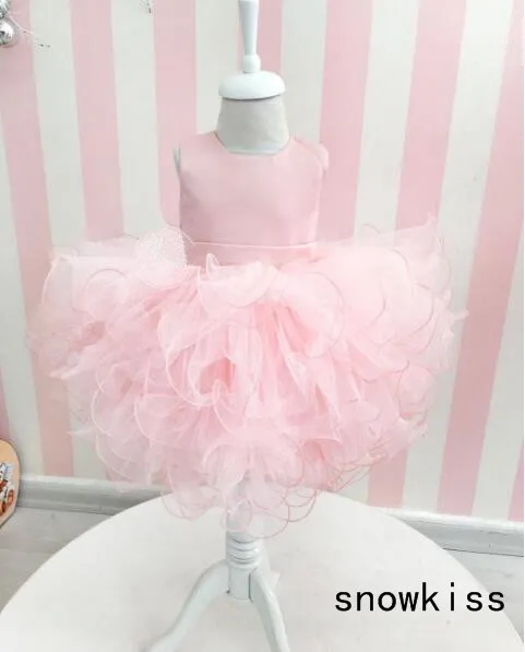 Милое розовое платье-пачка без рукавов с оборками, длина до колена, платье с цветочным узором для девочек вечернее платье для мамы и дочки, вечерние платья для дня рождения