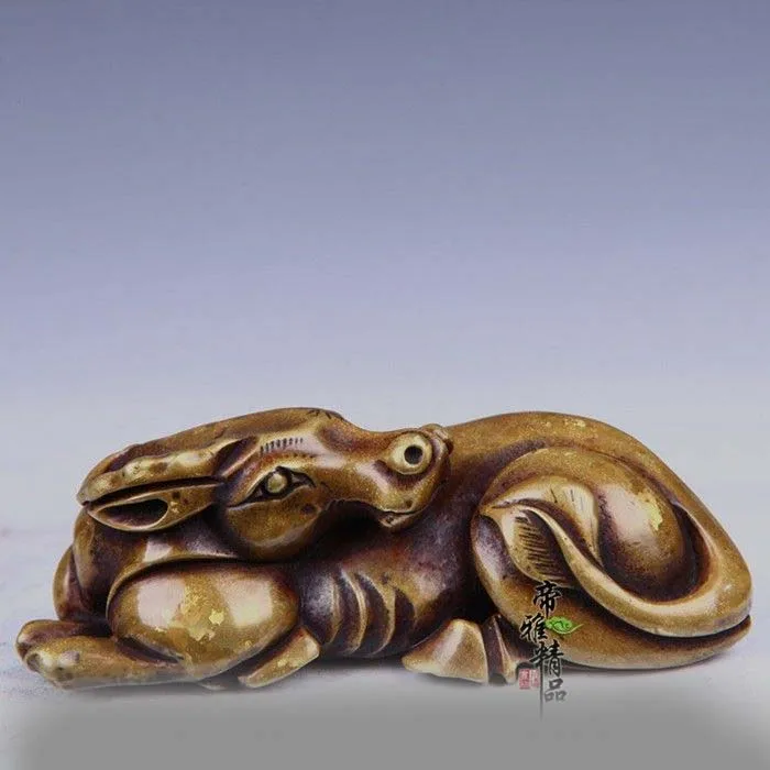 

China Royal Bronze Copper Gild Bull Ox Cattle Cow Art Crafts Paperweight Statue SD 506