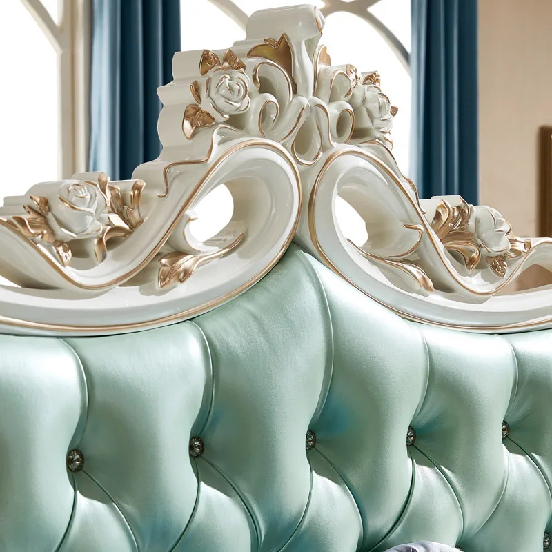 Procare Furniture Royal Antique Style Leather King Size Bed