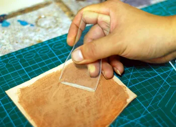 

Acrylic 3mm Scraper CMC Processing Tool with Protective Film for The Back Side of Leather