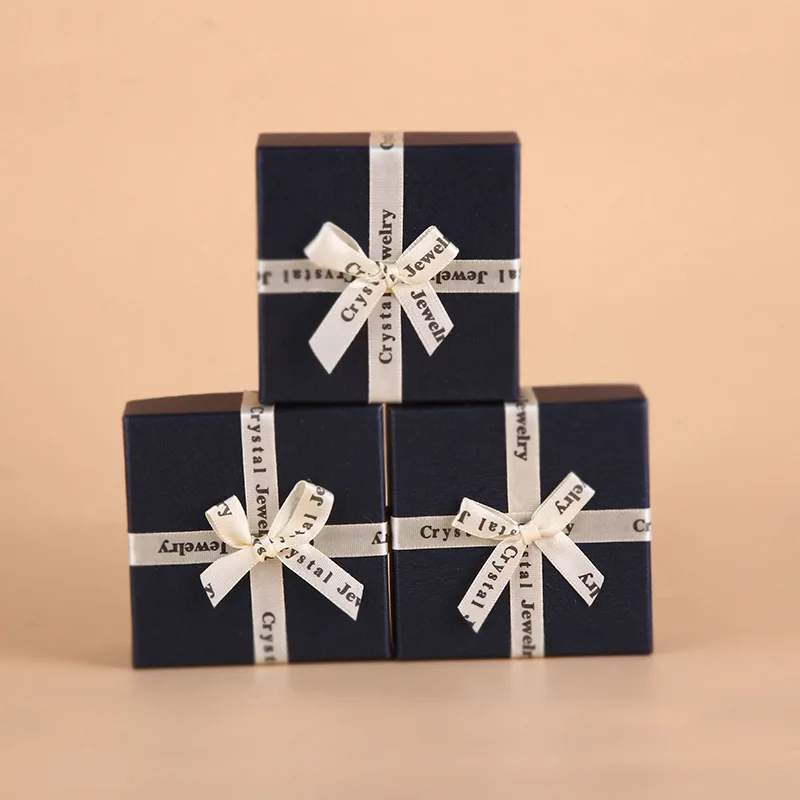 

Paper Jewelry Box 8x8x5cm Gift Boxes Case for Bangle Jewelry Ring Earrings Wrist Watch Box with Black Sponge 6pcs/lot
