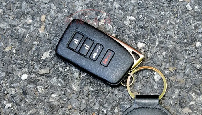 lexus key