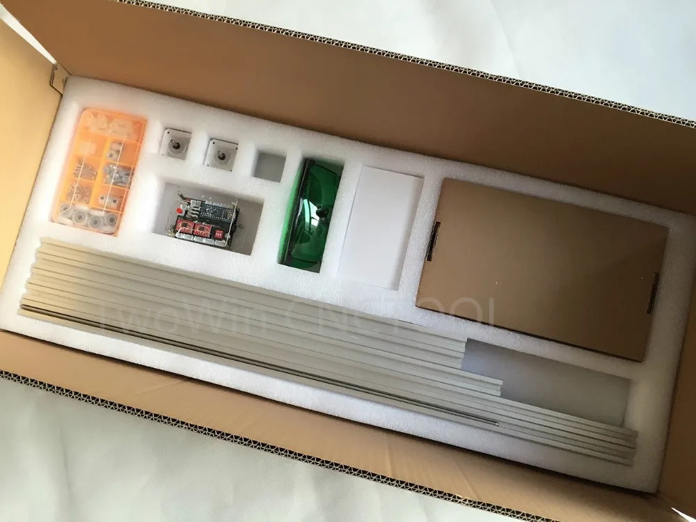 HTB1ubvxendYBeNkSmLyq6xfnVXa8